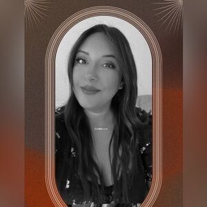 Meet your Posher, Bella